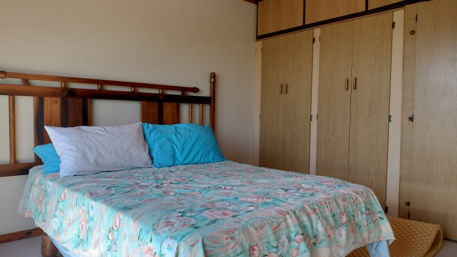4 Bedroom Property for Sale in Fraaiuitsig Western Cape